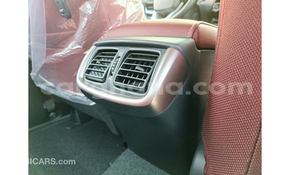 Ra Imported Toyota Hilux funfun Ọkọ̀ in Import - Dubai ni Ashanti Ra Imported Toyota Hilux funfun Ọkọ̀ in Import - Dubai ni Ashanti