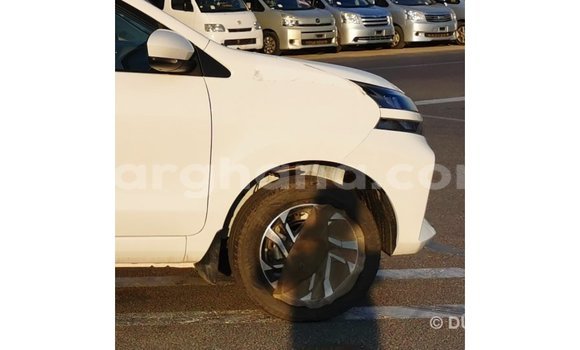 Ra Imported Toyota Avanza funfun Ọkọ̀ in Import - Dubai ni Ashanti Ra Imported Toyota Avanza funfun Ọkọ̀ in Import - Dubai ni Ashanti