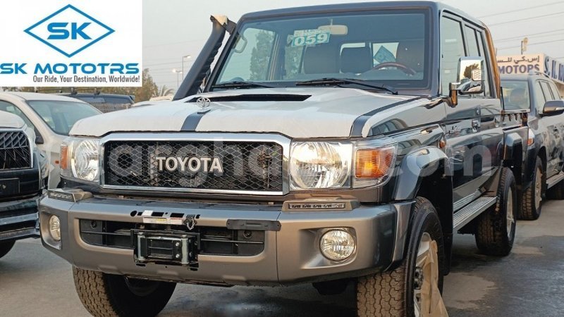 Big with watermark toyota land cruiser ashanti import dubai 50966