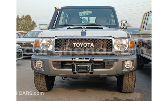 Ra Imported Toyota Land Cruiser Miiran Ọkọ̀ in Import - Dubai ni Ashanti Ra Imported Toyota Land Cruiser Miiran Ọkọ̀ in Import - Dubai ni Ashanti