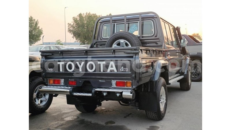 Big with watermark toyota land cruiser ashanti import dubai 50966