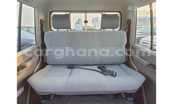 Ra Imported Toyota Land Cruiser Miiran Ọkọ̀ in Import - Dubai ni Ashanti Ra Imported Toyota Land Cruiser Miiran Ọkọ̀ in Import - Dubai ni Ashanti