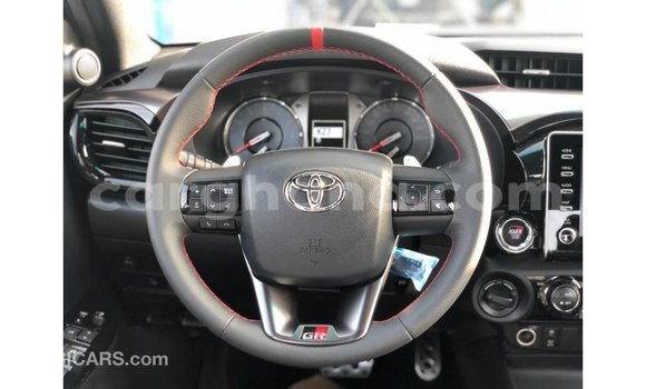Buy Import Toyota Hilux Black Car in Import - Dubai in Ashanti Buy Import Toyota Hilux Black Car in Import - Dubai in Ashanti