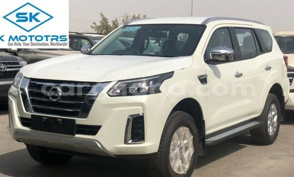 Sayi Imported Nissan Xterra White Mota in Import - Dubai a Ashanti