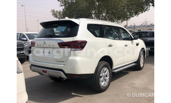 Buy Import Nissan Xterra White Car in Import - Dubai in Ashanti Buy Import Nissan Xterra White Car in Import - Dubai in Ashanti