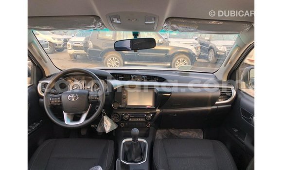 Buy Import Toyota Hilux White Car in Import - Dubai in Ashanti Buy Import Toyota Hilux White Car in Import - Dubai in Ashanti