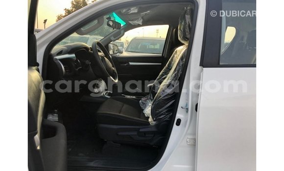 Buy Import Toyota Hilux White Car in Import - Dubai in Ashanti Buy Import Toyota Hilux White Car in Import - Dubai in Ashanti