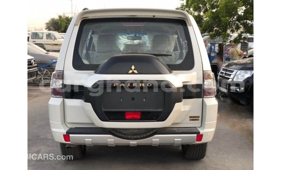 Ra Imported Mitsubishi Pajero funfun Ọkọ̀ in Import - Dubai ni Ashanti Ra Imported Mitsubishi Pajero funfun Ọkọ̀ in Import - Dubai ni Ashanti