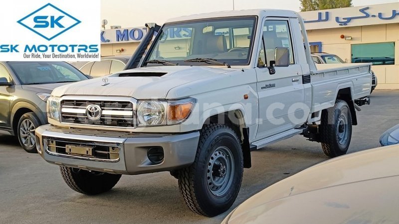 Big with watermark toyota land cruiser ashanti import dubai 50975