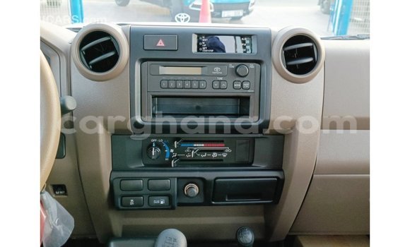 Buy Import Toyota Land Cruiser White Car in Import - Dubai in Ashanti Buy Import Toyota Land Cruiser White Car in Import - Dubai in Ashanti