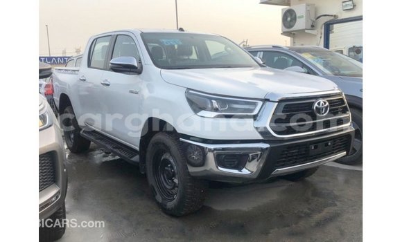 Buy Import Toyota Hilux White Car in Import - Dubai in Ashanti Buy Import Toyota Hilux White Car in Import - Dubai in Ashanti