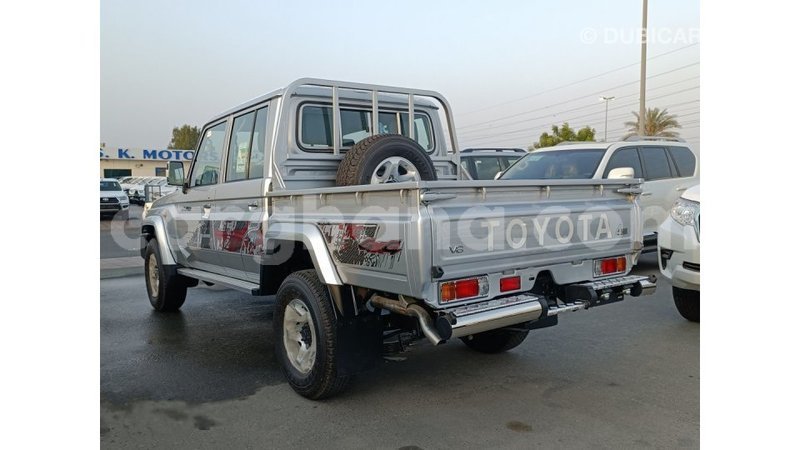 Big with watermark toyota land cruiser ashanti import dubai 50979