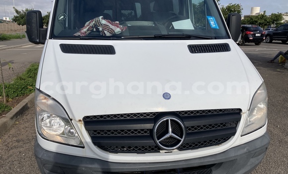Sayi Imported Mercedes‒Benz Sprinter White Babbar mota in Weija a Greater Accra Sayi Imported Mercedes‒Benz Sprinter White Babbar mota in Weija a Greater Accra