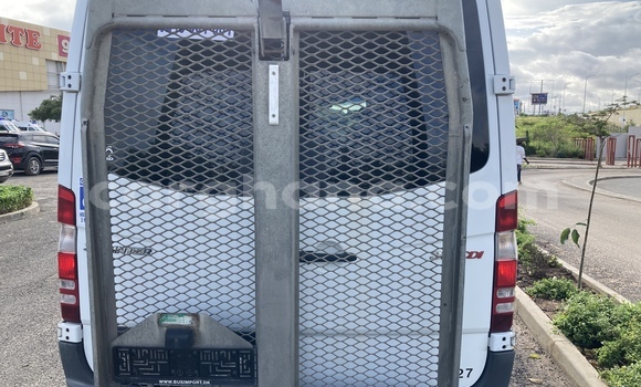 Sayi Imported Mercedes‒Benz Sprinter White Babbar mota in Weija a Greater Accra Sayi Imported Mercedes‒Benz Sprinter White Babbar mota in Weija a Greater Accra