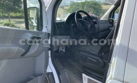 Sayi Imported Mercedes‒Benz Sprinter White Babbar mota in Weija a Greater Accra Sayi Imported Mercedes‒Benz Sprinter White Babbar mota in Weija a Greater Accra