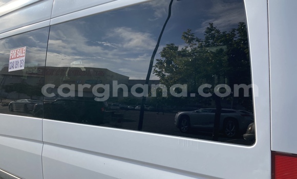 Sayi Imported Mercedes‒Benz Sprinter White Babbar mota in Weija a Greater Accra Sayi Imported Mercedes‒Benz Sprinter White Babbar mota in Weija a Greater Accra