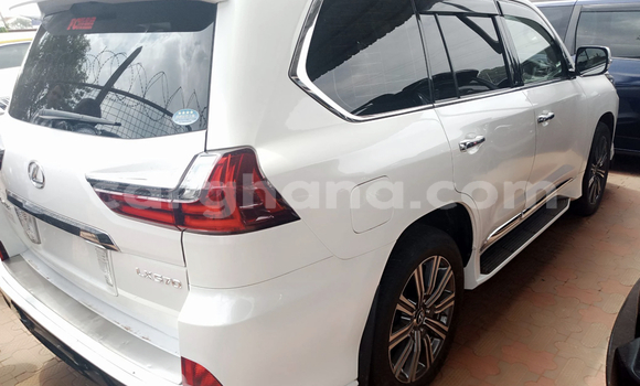 Buy Used Lexus LX 570 White Car in Accra in Greater Accra Buy Used Lexus LX 570 White Car in Accra in Greater Accra