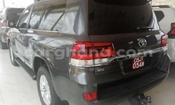 Ra Àlòkù Toyota Land Cruiser Black Ọkọ̀ in Accra ni Greater Accra Ra Àlòkù Toyota Land Cruiser Black Ọkọ̀ in Accra ni Greater Accra