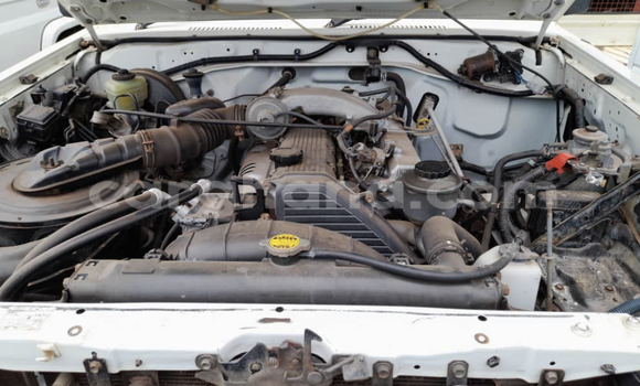 Sayi Na hannu Toyota Land Cruiser White Mota in Accra a Greater Accra Sayi Na hannu Toyota Land Cruiser White Mota in Accra a Greater Accra