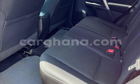Ra Àlòkù Toyota RAV4 Miiran Ọkọ̀ in Accra ni Greater Accra Ra Àlòkù Toyota RAV4 Miiran Ọkọ̀ in Accra ni Greater Accra