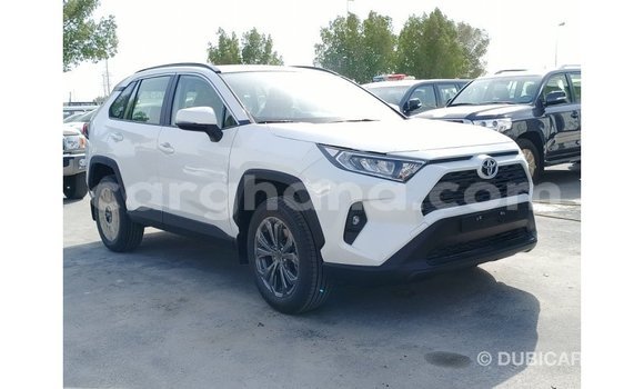 Buy Import Toyota 4Runner White Car in Import - Dubai in Ashanti Buy Import Toyota 4Runner White Car in Import - Dubai in Ashanti