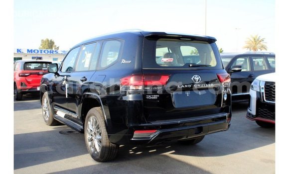 Buy Import Toyota Land Cruiser Black Car in Import - Dubai in Ashanti Buy Import Toyota Land Cruiser Black Car in Import - Dubai in Ashanti