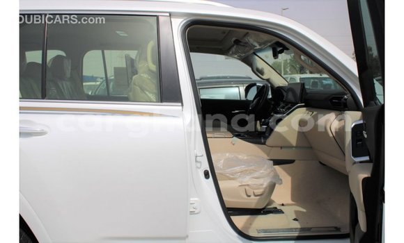 Ra Imported Toyota Land Cruiser funfun Ọkọ̀ in Import - Dubai ni Ashanti Ra Imported Toyota Land Cruiser funfun Ọkọ̀ in Import - Dubai ni Ashanti