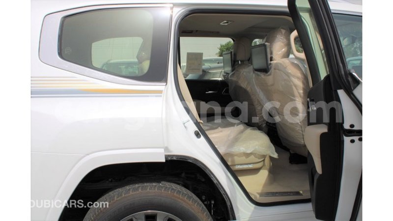 Big with watermark toyota land cruiser ashanti import dubai 51029