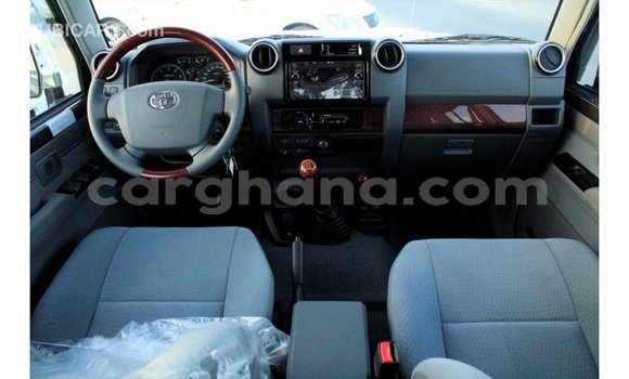 Ra Imported Toyota Land Cruiser Miiran Ọkọ̀ in Import - Dubai ni Ashanti Ra Imported Toyota Land Cruiser Miiran Ọkọ̀ in Import - Dubai ni Ashanti