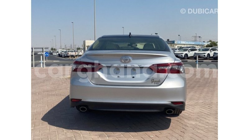 Big with watermark toyota camry ashanti import dubai 51035