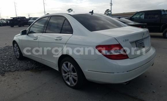 Buy Used Mercedes‒Benz C–Class White Car in Accra in Greater Accra Buy Used Mercedes‒Benz C–Class White Car in Accra in Greater Accra