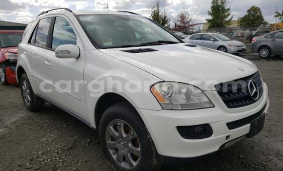 Buy Used Mercedes‒Benz ML–Class White Car in Accra in Greater Accra