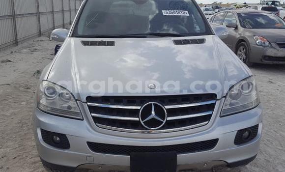 Ra Àlòkù Mercedes‒Benz ML–Class Miiran Ọkọ̀ in Accra ni Greater Accra