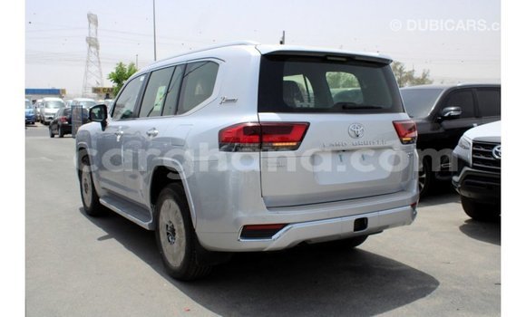 Sayi Imported Toyota Land Cruiser Sauran Mota in Import - Dubai a Ashanti Sayi Imported Toyota Land Cruiser Sauran Mota in Import - Dubai a Ashanti