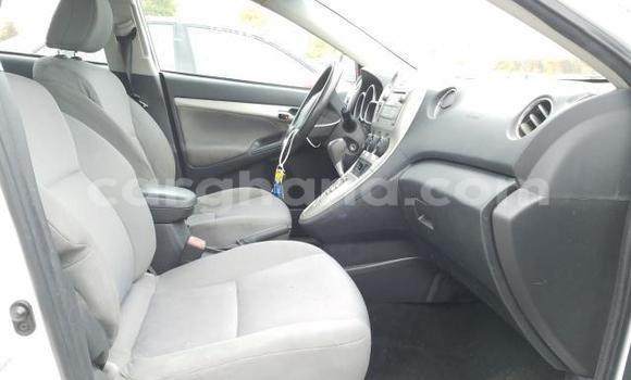 Sayi Na hannu Toyota Matrix White Mota in Accra a Greater Accra Sayi Na hannu Toyota Matrix White Mota in Accra a Greater Accra