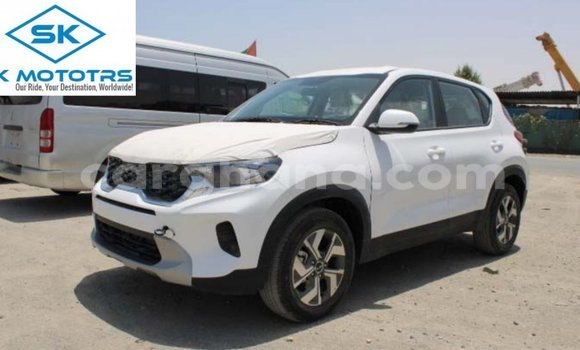 Sayi Imported Kia Rio White Mota in Import - Dubai a Ashanti