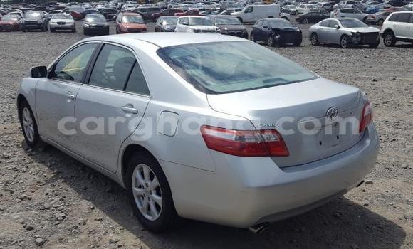 Ra Àlòkù Toyota Camry Silver Ọkọ̀ in Accra ni Greater Accra Ra Àlòkù Toyota Camry Silver Ọkọ̀ in Accra ni Greater Accra