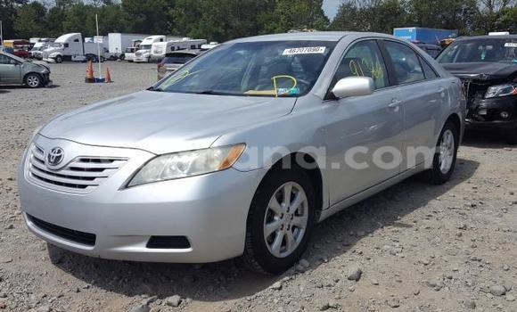 Ra Àlòkù Toyota Camry Silver Ọkọ̀ in Accra ni Greater Accra Ra Àlòkù Toyota Camry Silver Ọkọ̀ in Accra ni Greater Accra