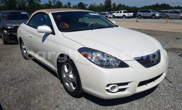 Buy Used Toyota Camry Solara White Car in Accra in Greater Accra