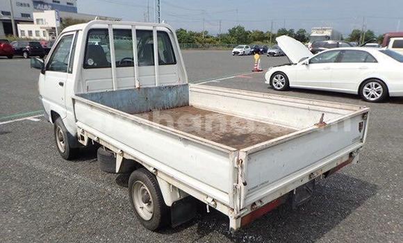 Buy Used Toyota Dyna White Truck in Accra in Greater Accra Buy Used Toyota Dyna White Truck in Accra in Greater Accra