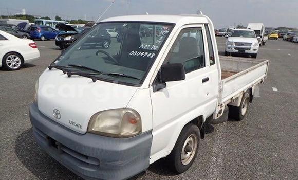 Buy Used Toyota Dyna White Truck in Accra in Greater Accra Buy Used Toyota Dyna White Truck in Accra in Greater Accra