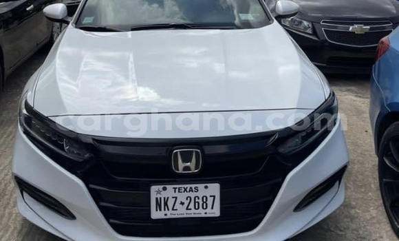 Buy Used Honda Accord White Car in Accra in Greater Accra Buy Used Honda Accord White Car in Accra in Greater Accra