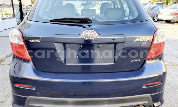 Sayi Na hannu Toyota Matrix Blue Mota in Accra a Greater Accra Sayi Na hannu Toyota Matrix Blue Mota in Accra a Greater Accra