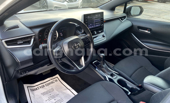 Sayi Na hannu Toyota Corolla White Mota in Accra a Greater Accra Sayi Na hannu Toyota Corolla White Mota in Accra a Greater Accra