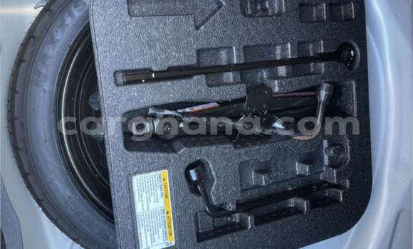 Buy Used Toyota Corolla White Car in Accra in Greater Accra Buy Used Toyota Corolla White Car in Accra in Greater Accra