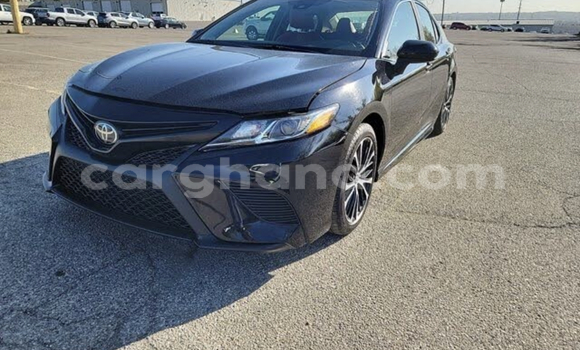 Sayi Na hannu Toyota Camry Black Mota in Accra a Greater Accra