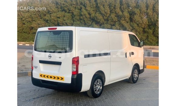 Ra Imported Nissan Urvan funfun Ọkọ̀ in Import - Dubai ni Ashanti Ra Imported Nissan Urvan funfun Ọkọ̀ in Import - Dubai ni Ashanti