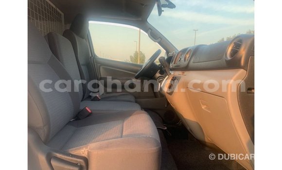 Ra Imported Nissan Urvan funfun Ọkọ̀ in Import - Dubai ni Ashanti Ra Imported Nissan Urvan funfun Ọkọ̀ in Import - Dubai ni Ashanti
