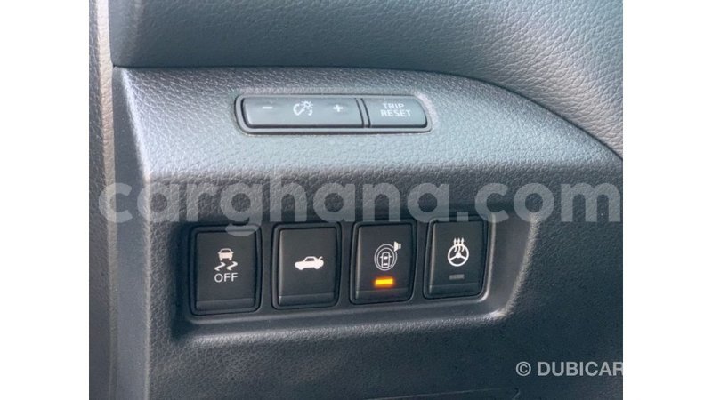 Big with watermark nissan altima ashanti import dubai 51122