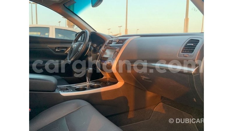 Big with watermark nissan altima ashanti import dubai 51122